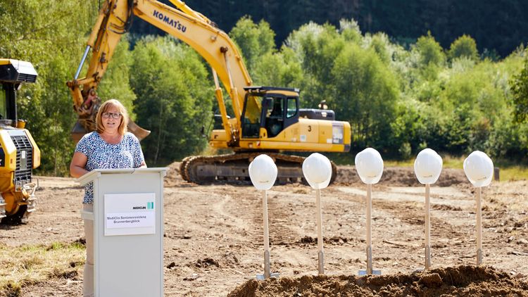  Spatenstich zum Neubau der Seniorenresidenz